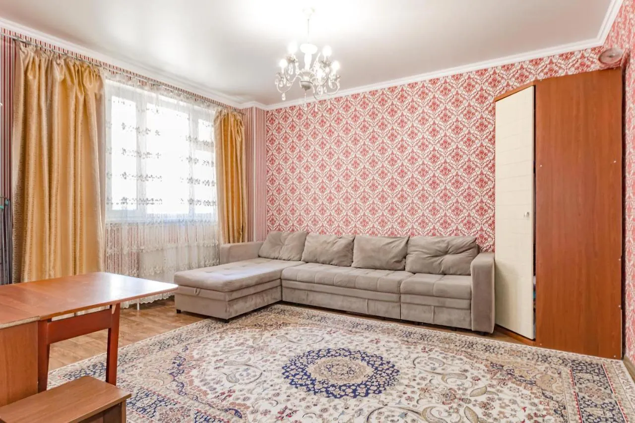 Уютная Квартира На Бауыржана Момышулы Astana Apartmán