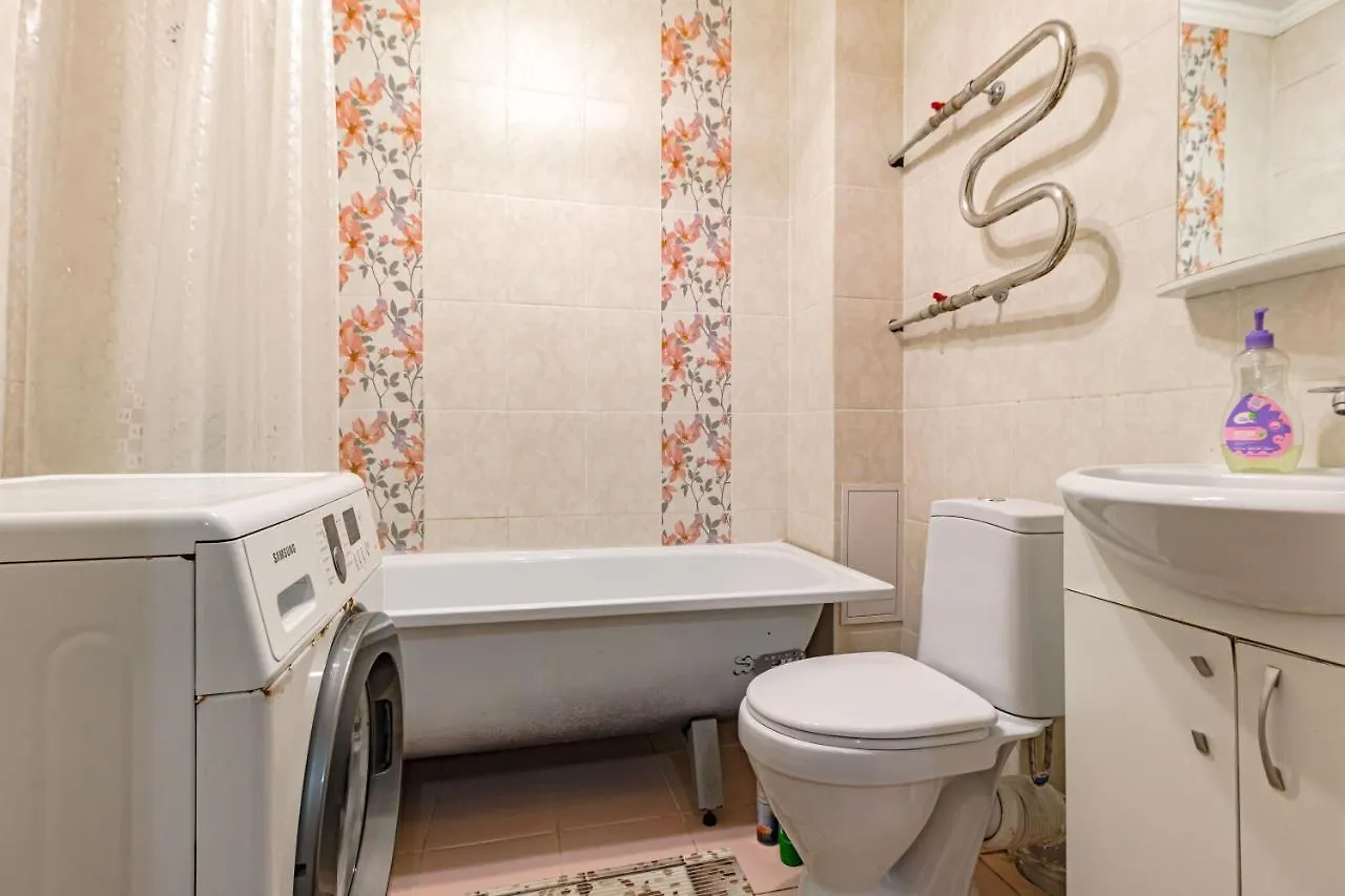 Уютная Квартира На Бауыржана Момышулы Astana Apartmán